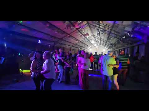 La  Diferencia de sta Fe y su tributo al Aclamafo Amistad. En San Genaro!