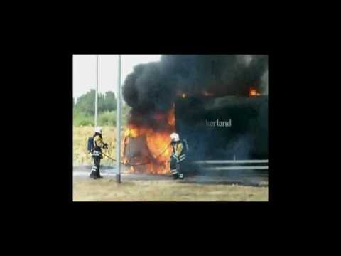 vrachtwagenbrand almere haven op de havendreef