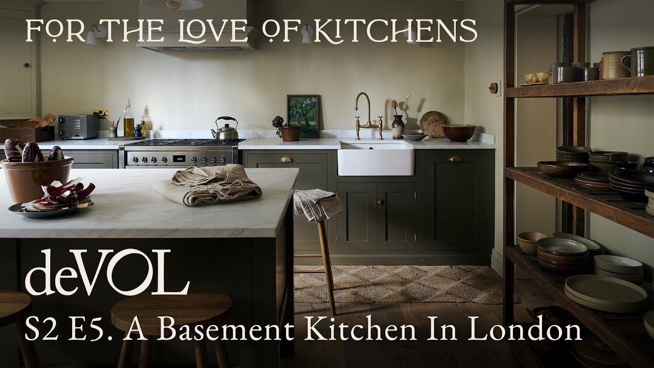 A Basement Kitchen for a Georgian Home