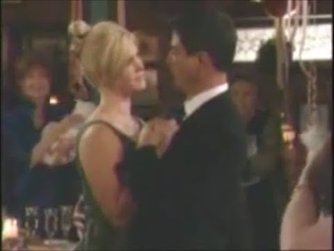 10cc - I'm Not In Love - Concept fan video w/  not in love Ann Romano from One Day At a Time