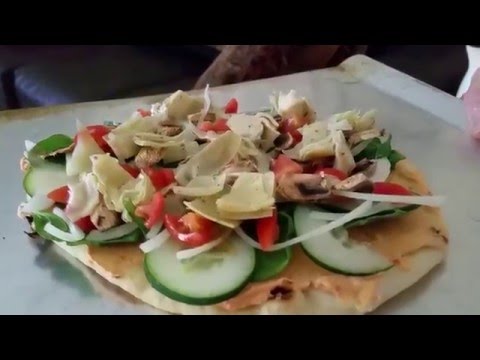 download lagu mp3 mp4 Naan Bread Pizza With Hummus, download lagu Naan Bread Pizza With Hummus gratis, unduh video klip Naan Bread Pizza With Hummus