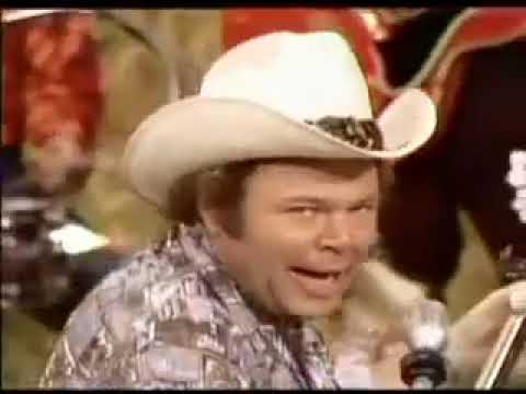Minnie Pearl roni stoneman roy clark