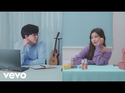 Arsy Widianto, Brisia Jodie - Mantan Teman (Official Music Video)