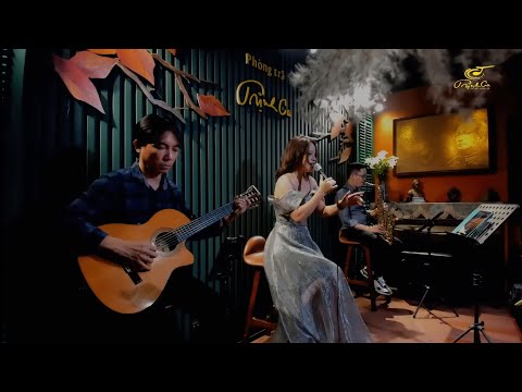 Bích Ngọc hát HOA CÚC VÀNG khiến cả khán phòng nổi gai ốc