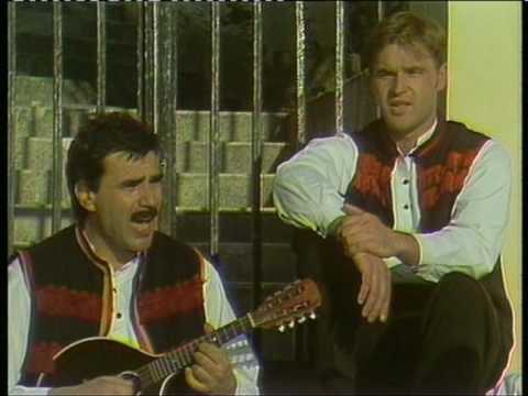 Klapa LEUT: Dome moj dragi.mpg