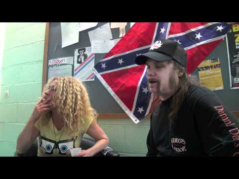 Interview with NASHVILLE PUSSY by ROCKNLIVE