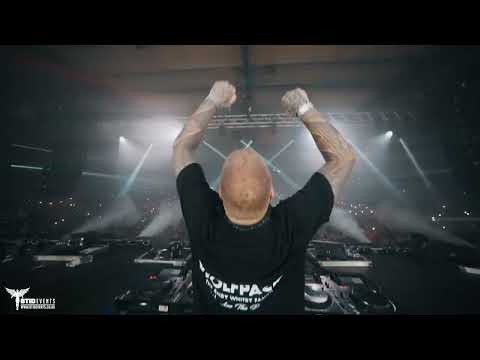 Andy Whitby Live At BTID ZN - "Lights Go Down" 🤯💥