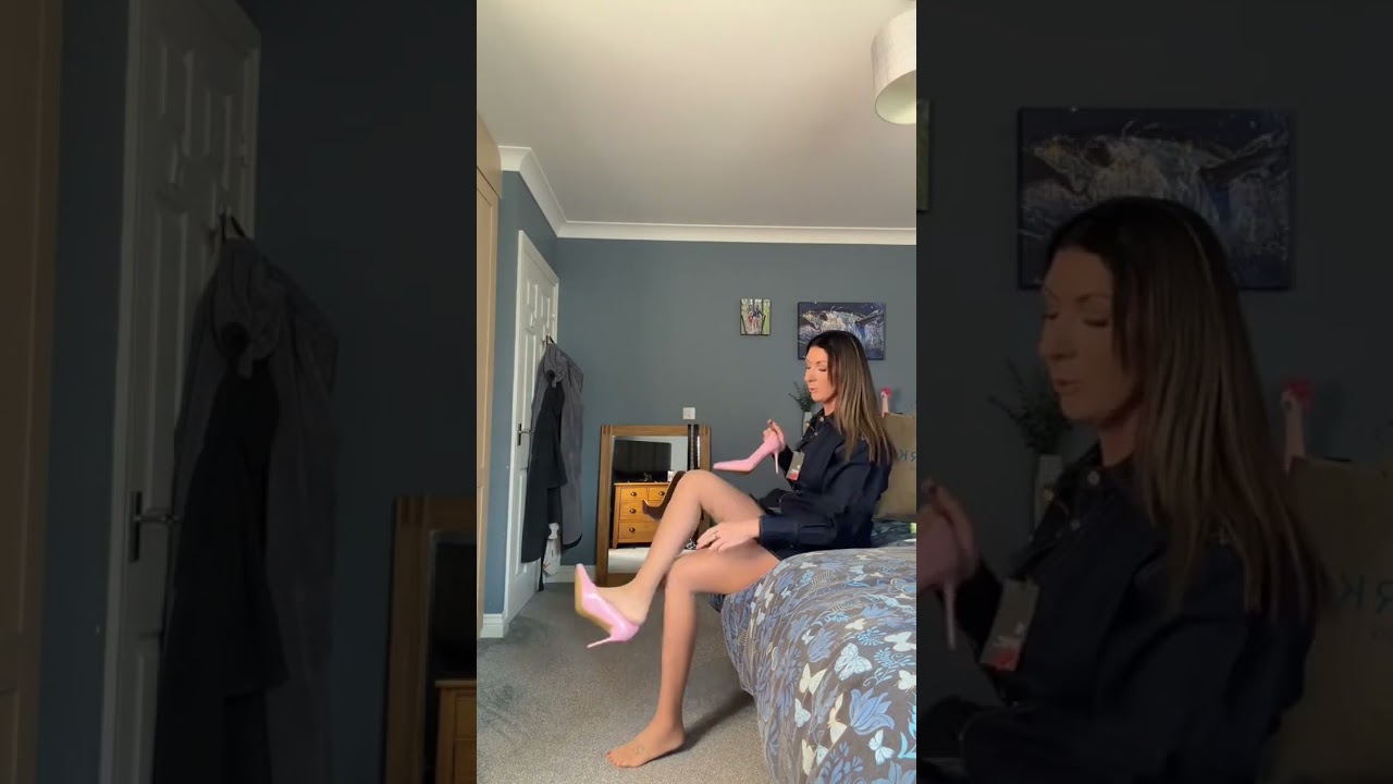 love the Barbie pink heels with the dark denim #millenialfashion #tallgirl #mumsoftiktok