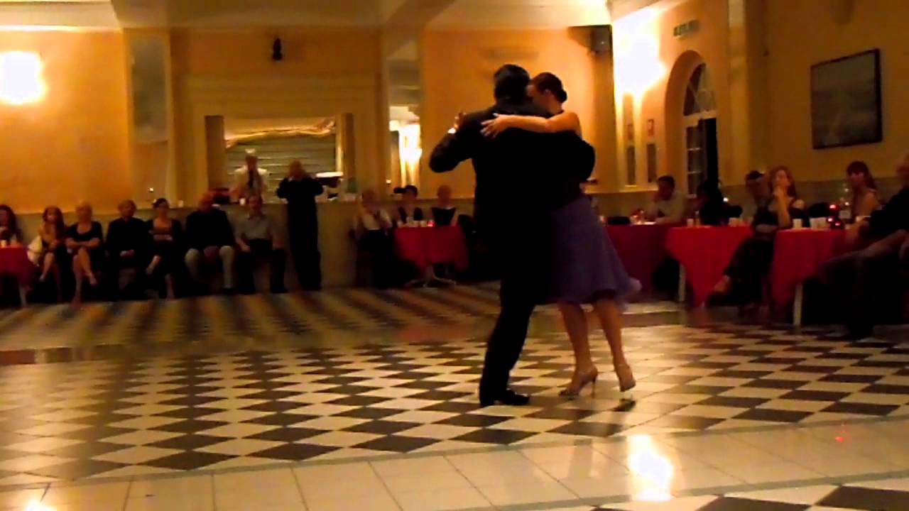 OSVALDO ROLDAN Y ANNA MARIA FERRARA