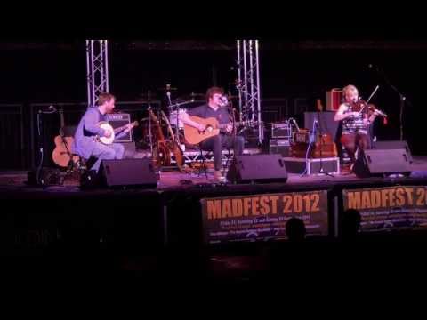 Kris Drever Trio@Madfest 2012