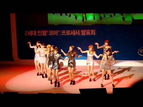 [Fancam] 110118 SNSD - Hoot, Visual Dreams@2nd Gen Intel CP Conference