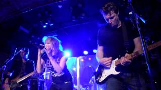 The Pretenders Omeara London 20/10/16  performing room full of mirrors