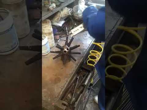 The air gun for tuning of the pluking rubber fingers