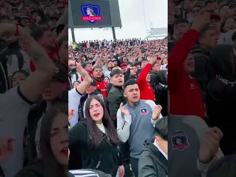 "Esta es la hinchada del campeon" Barra: Garra Blanca &bull; Club: Colo-Colo