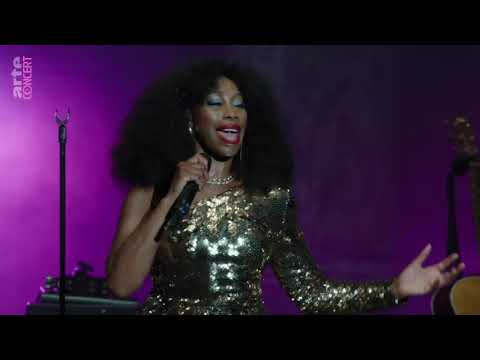 Thumbnail for Simple Minds Live 2024 - Book of Brilliant Things - Lyon (Nuits de Fourvière) (1080p HD) by Sarah Brown