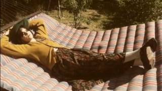 SOKO - No More Home, No More Love