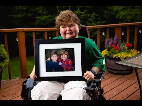 Wheelchair athlete competes with Duchenne muscular dystrophy