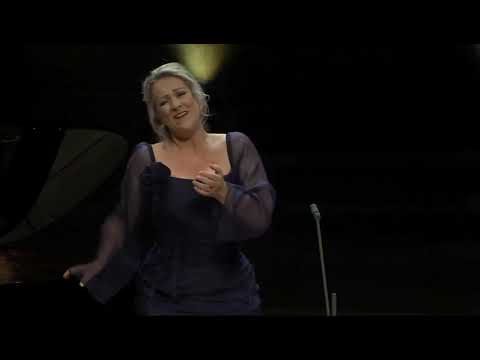 Diana Damrau - "Sie liebten sich beide", Op. 13 Nr. 2, Clara Schumann✨ (2021)