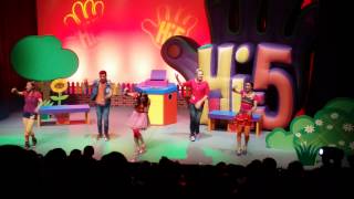 Santa Clause is Coming - Hi5 (Live in Manila 2013)