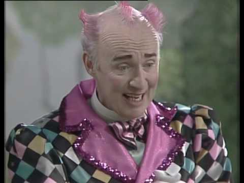 Trouble With T-Bag / Letters In Wonderland Episode 1