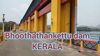 preview picture of video 'Kerala, bhoothathankettu dam'