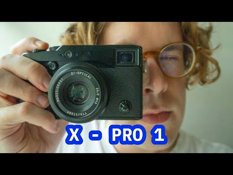 Should you use the Fujifilm X-Pro 1?