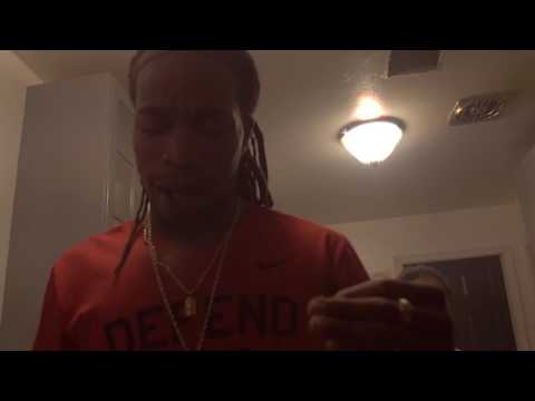 Skar ft. Celly Ru  - Make It Out (Music Video) [Thizzler.com]