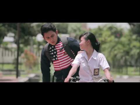 Yovie & His Friends with PHI - Cinta Sudah Lewat