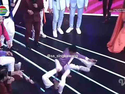 Kocaknya Afan ngikutin uncle Nassar 🤣