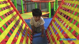 Indoor Playground Family Fun Play Area for kids Giant inflatable  Slides Children Play Center