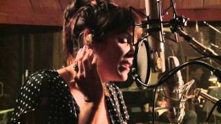 Beth Hart - &quot;Tell &#39;Em To Hold On&quot; - Session Highlight album Better Than Home