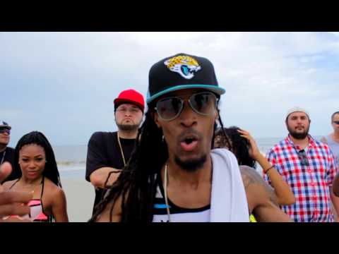 Dez Nado - DUELE (prod. by Dez Nado & MgeeZy) OFFICIAL VIDEO ft Jermeka Monae, Gabbie, Twenty8