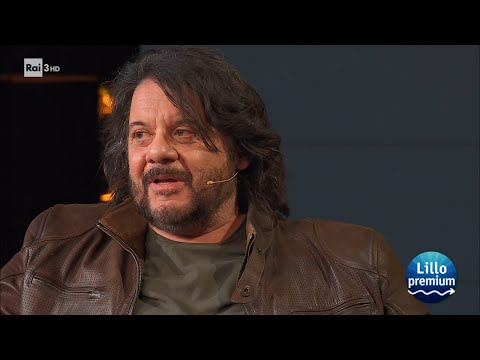 Lillo Petrolo: "Piaccio perchè sono oggettivamente bello" - Splendida Cornice 30/03/2023