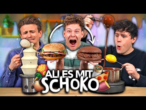 WIR ÜBERZIEHEN ALLE LEBENSMITTEL MIT SCHOKOLADE mit @CrispyRob & @Dima | Joey's Jungle