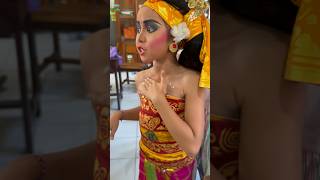 Download lagu Mesya Nari Di Kelulusan Dode !! Kira-kira Dode Lulus gak ya?! | Resya mesya mp3