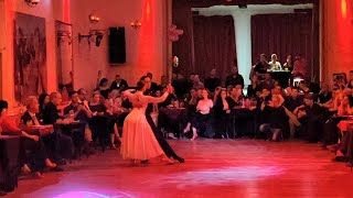 百看不厌，我心目中的新起之秀Suyay Quiroga y Jonny Carvajal // "Sin ti" (Di Sarli-Serpa)🎵