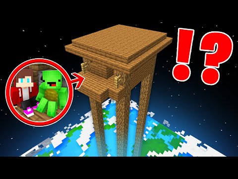 INSANE Minecraft Witch Hut Climbing with JJ and Mikey!