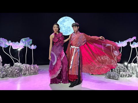 Múa dân gian Việt Nam Hiện đại Biệt Dị Biên đạo bài Nghiếng Nước Nghiêng Thành