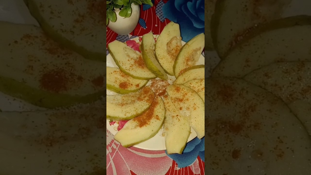 traditional guava masala 😋#shorts #youtubeshort #tranding #viral #spicy #fruit #food