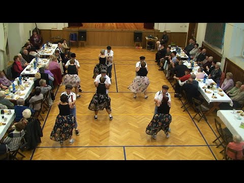 Vystoupení seniorek - Slatinice  17. 11. 2018