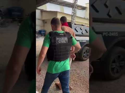 Homem é preso portando arma ilegal em casa no bairro Conceição. Ele pagou fiança e foi liberado.