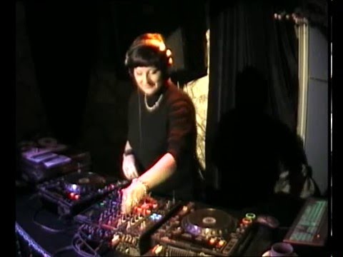 DJ Наташа Урман - TOP DJ Live (08-04-2010)