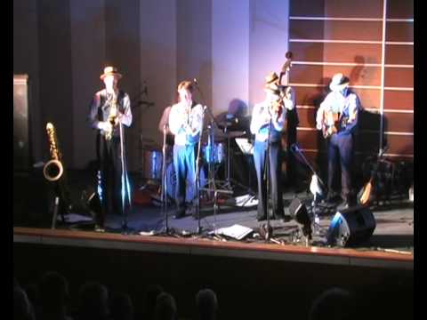 Alto sax solo on Creole Rhapsody, comp Duke Ellington Soloist Bert Brandsma
