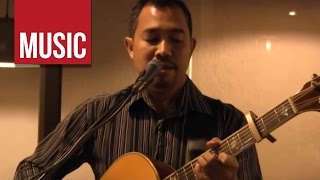 Enrique De Dios - "She Doesn't Want You" Live!