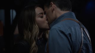 Daisy and Sousa Kiss - Marvel's Agents of S.H.I.E.L.D. video