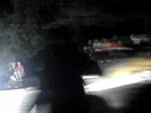 Twingo R2B con un bel traverso (Rally coppa citta' di Lucca 2012)