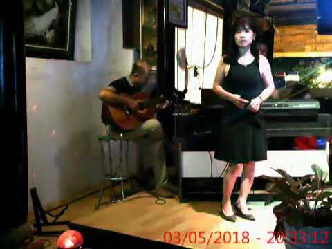 Thể hiện bởi Hoài Mỹ