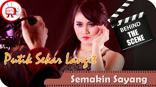 Download lagu Putik Sekar Langit - Behind The Scenes  Semakin Sayang - TV Musik Indonesia mp3