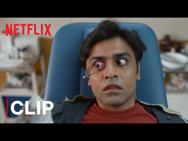 Disha Teaches Meenu a Lesson | Jitendra Kumar, Arushi Sharma | Jaadugar | Netflix India SDDEFAULT Thumbnail