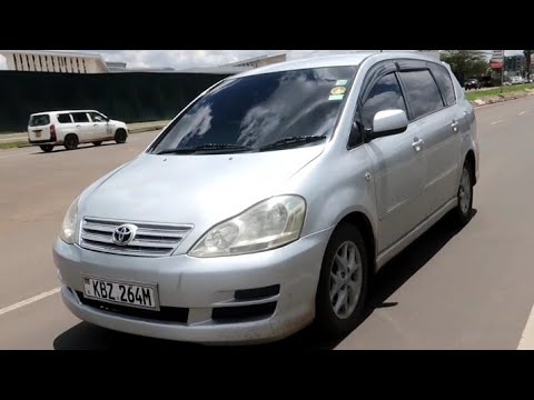 Thumbnail for The Toyota Ipsum Is The Middle Child Of Family Minivans /: Overview by Toyota Gaia